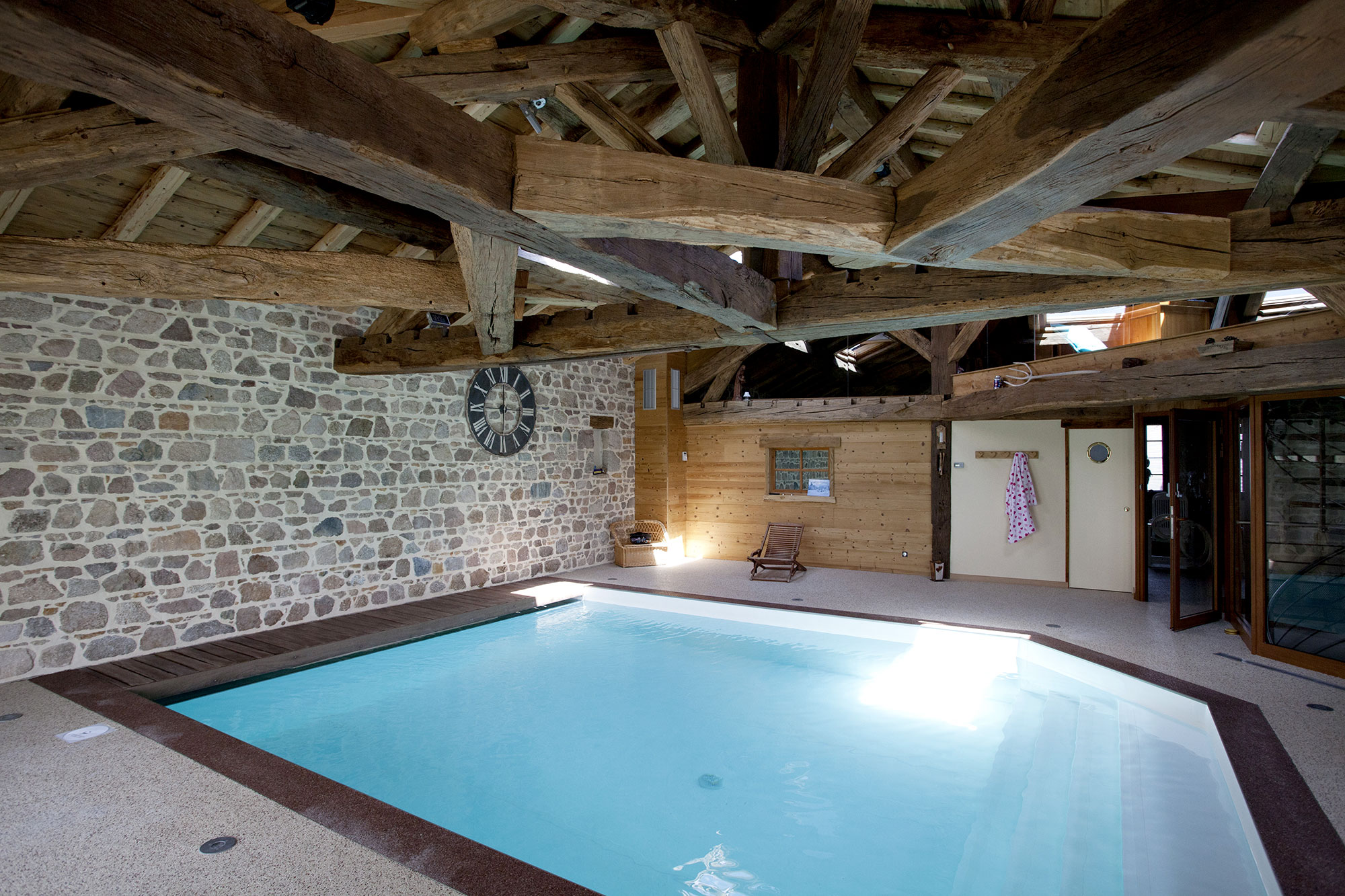 Piscine intérieure Lyon et Villefranche sur Saône - Teréo Piscines